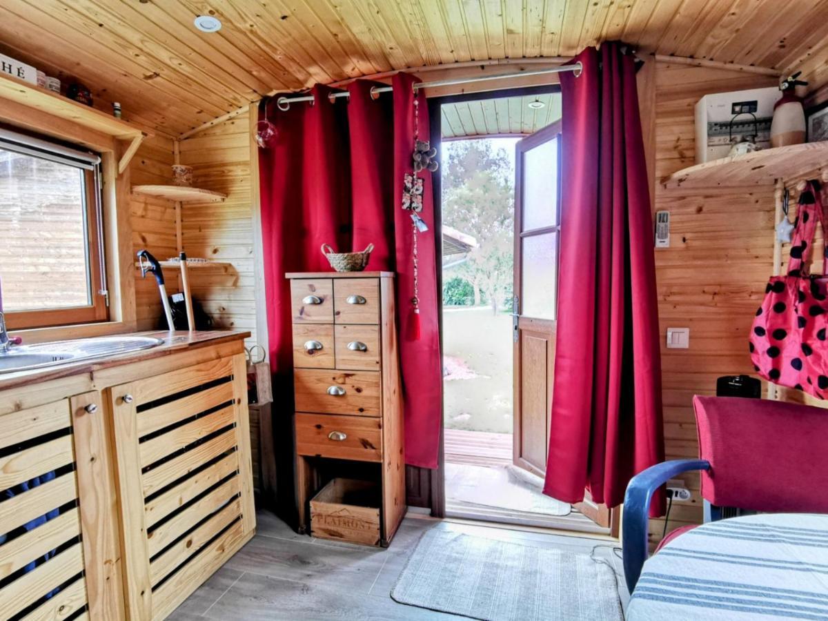 La Roulotte Du Cagire - 4 Pers - Pyrenees Guest House Villeneuve-de-Riviere Luaran gambar